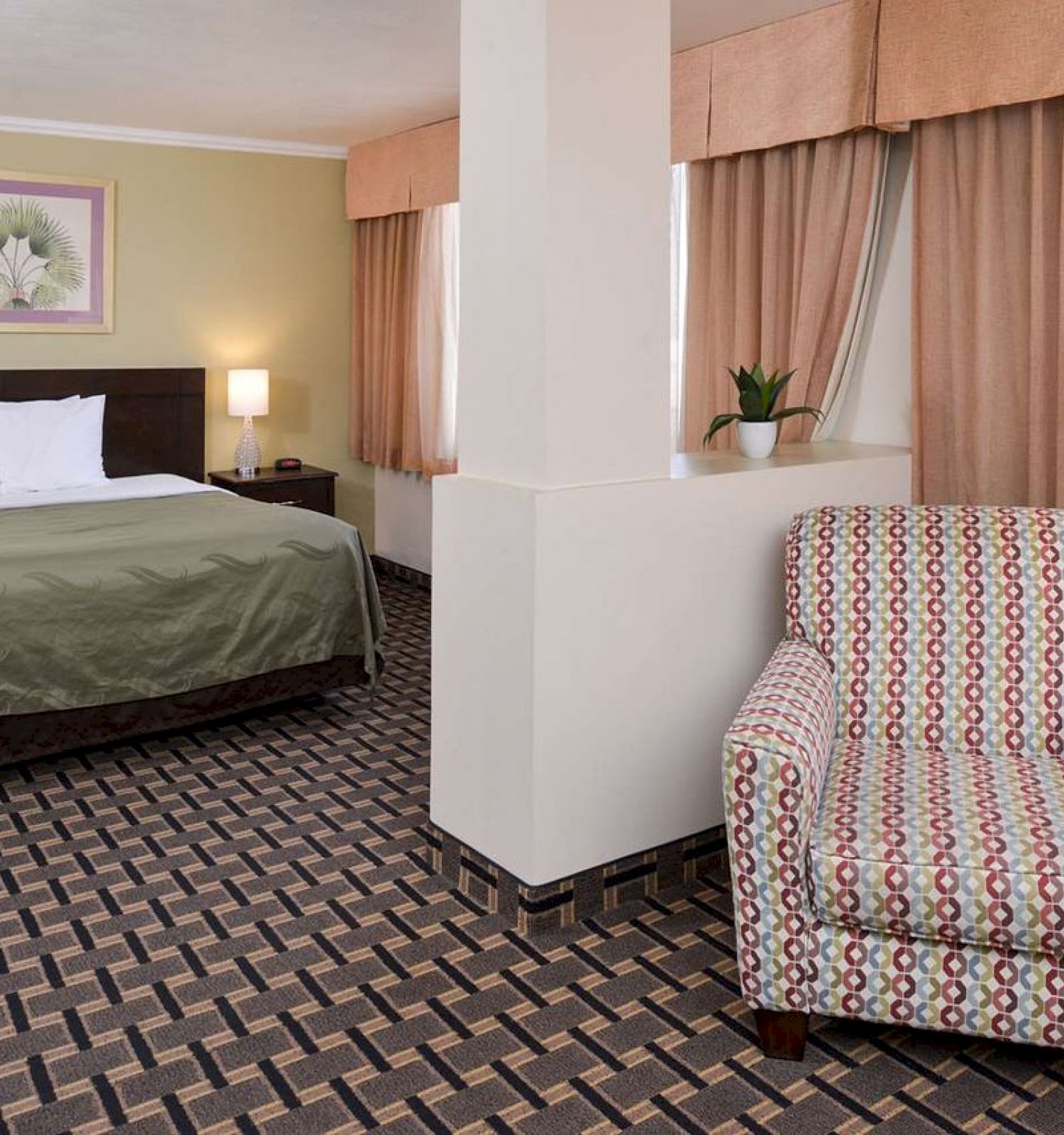 Quality Inn & Suites Montebello - Los Angeles